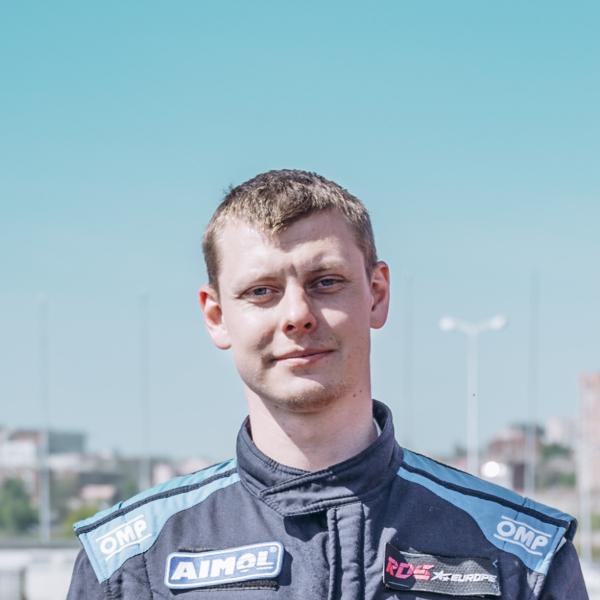 Алексей Бахвалов