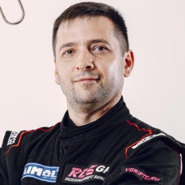 Дмитрий Тихомиров