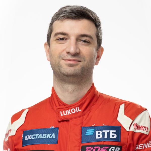 Магомед Омаров