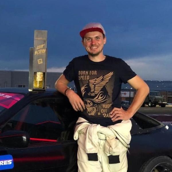 Артём Леонтьев