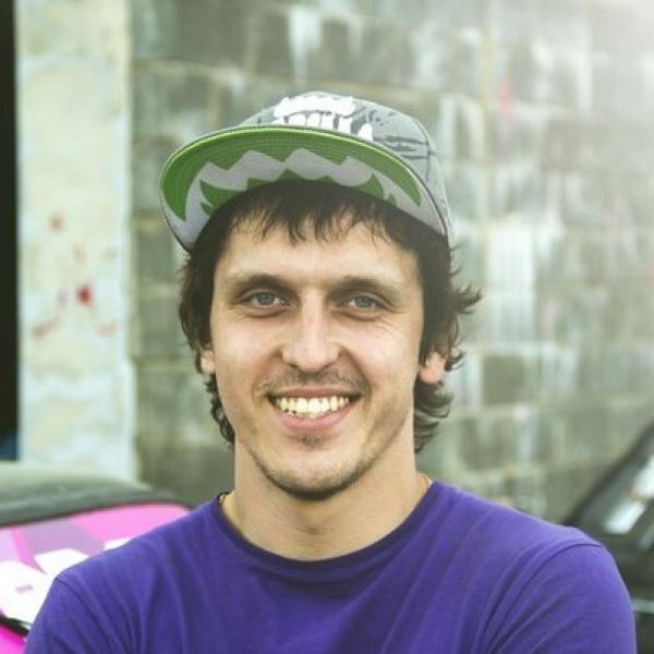 Ян Скробов